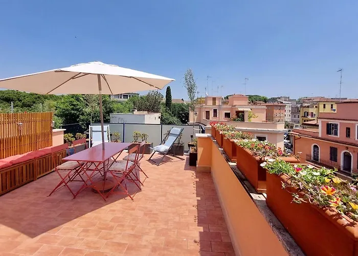 Caracalla Charming Terrace Loft Appartement *